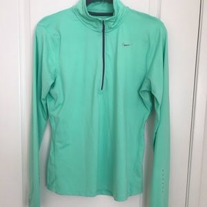 Nike Dri-Fit Quarter Zip Pullover